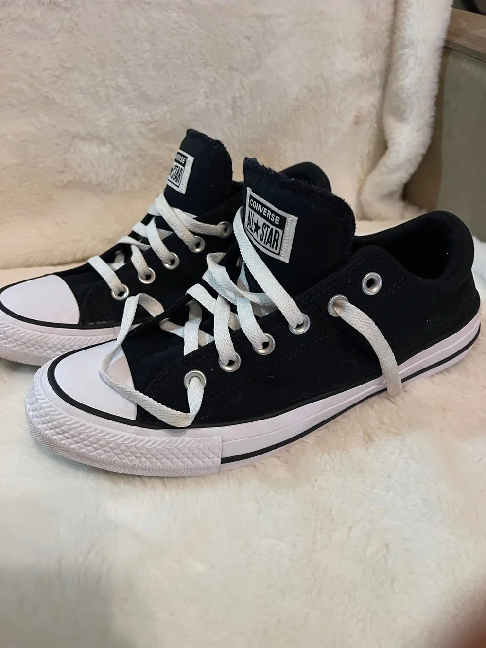 Converse Chuck Taylor All Star Madison Low Top - Picture 2 of 6